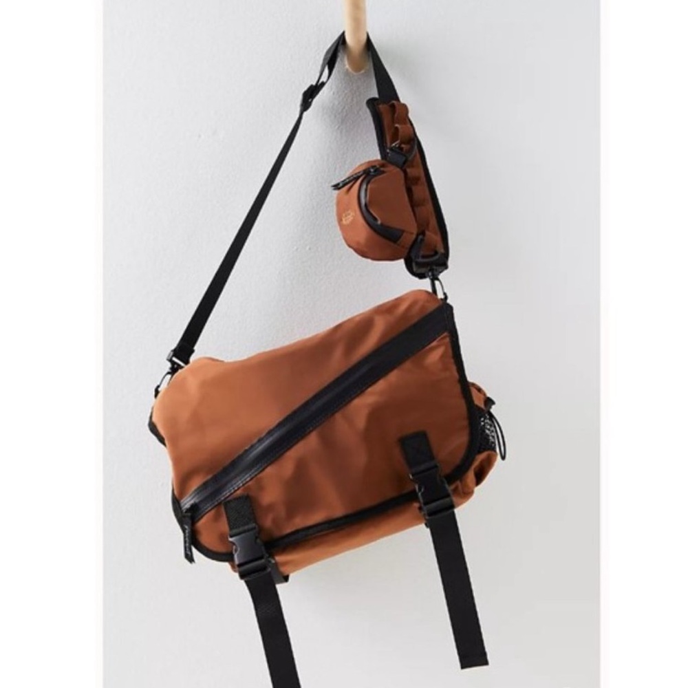 Free people move with it messenger bag